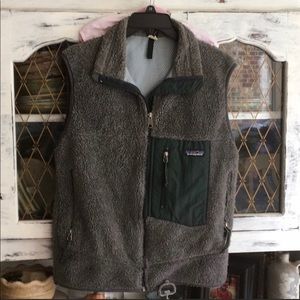 Used size medium Patagonia vest